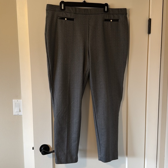 Anne Klein pull on pant/legging - Picture 2 of 5